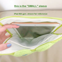 Load image into Gallery viewer, frog ipad/tablet sleeve