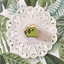 Load image into Gallery viewer, enamel pin series - frogs in hats