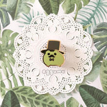 Load image into Gallery viewer, enamel pin series - frogs in hats
